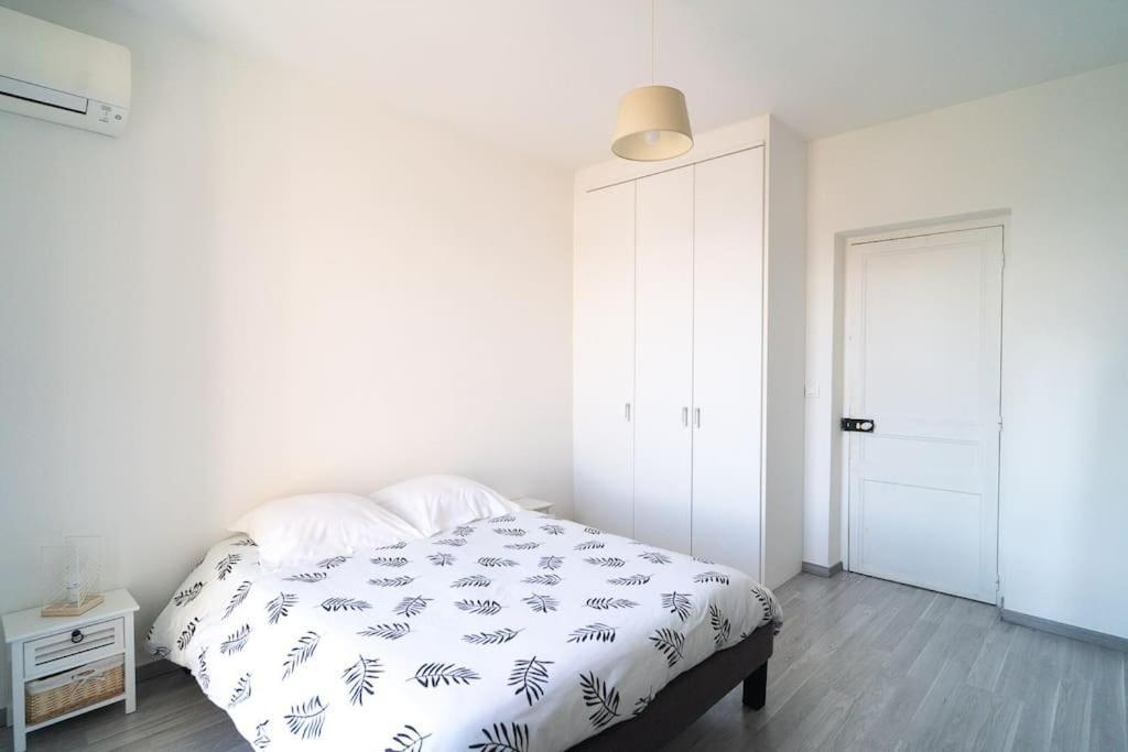 Appartement T4 Vue Mer Proche Gare Et Centre Ville 아작시오 외부 사진